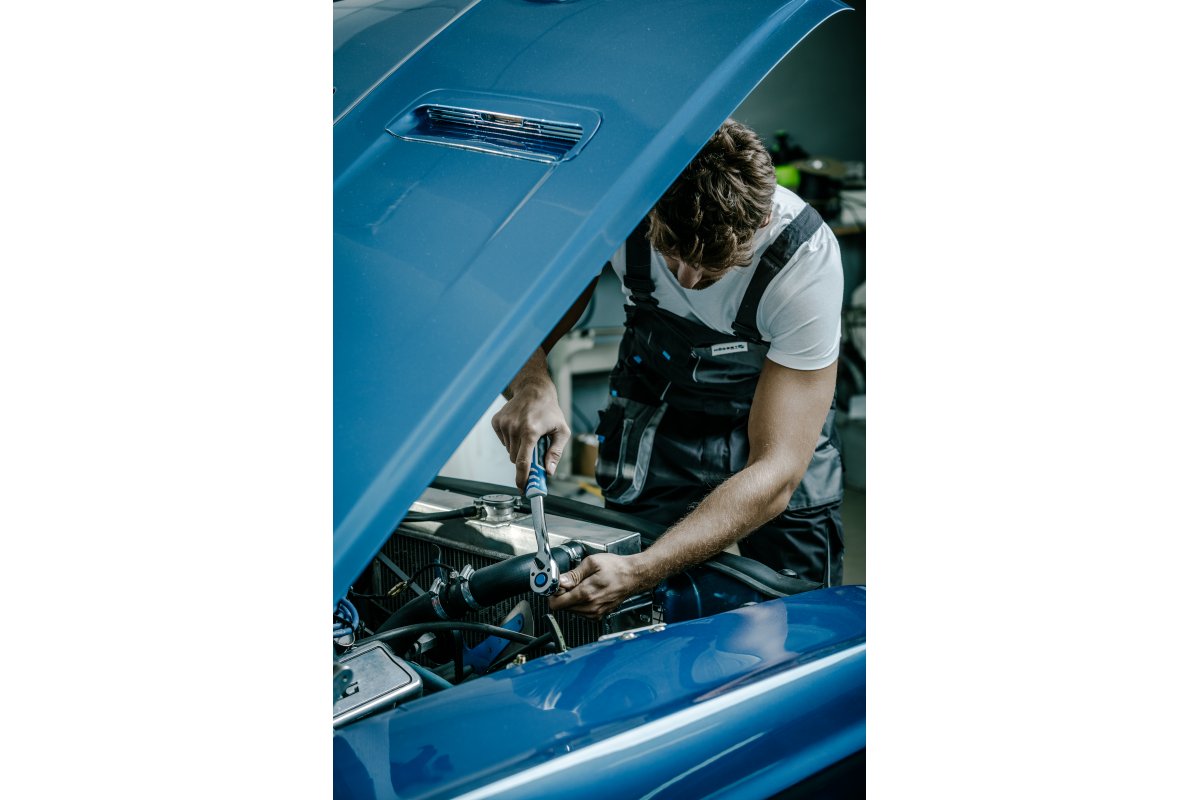 Tirkšķ atslēgas rokturis 3/8″, 72T, CrV