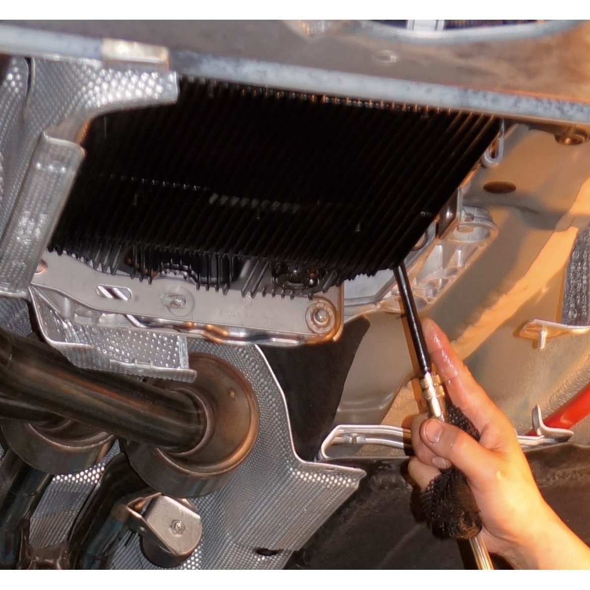 Pārnesumkārbas eļļas apmaiņas tvertne 6l ar ATF adapteriem - Image 4