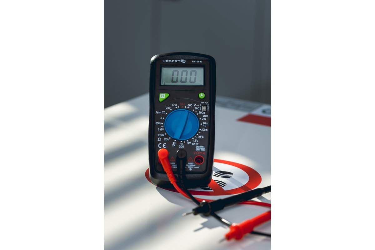 Multimetrs E602 Hogert