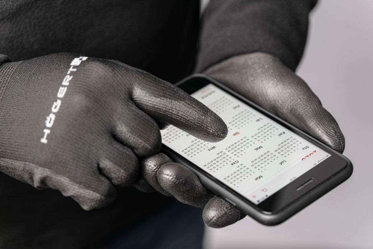 Aizsargcimdi no poliuretāna “skārienekrāna” 11 HOEGERT