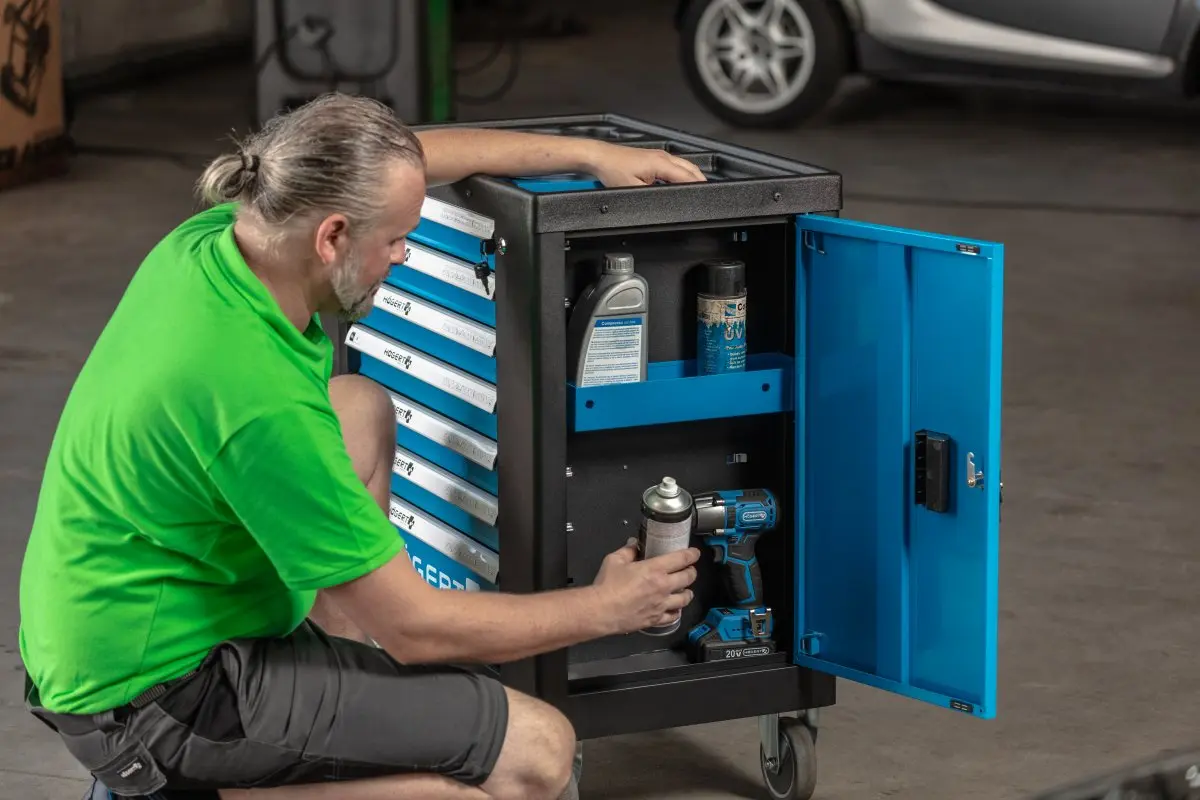 Skapis instrumentiem ar 7 kastēm un sānu durvīm ar 544 elementu aprīkojumu HT7G050 - Image 3