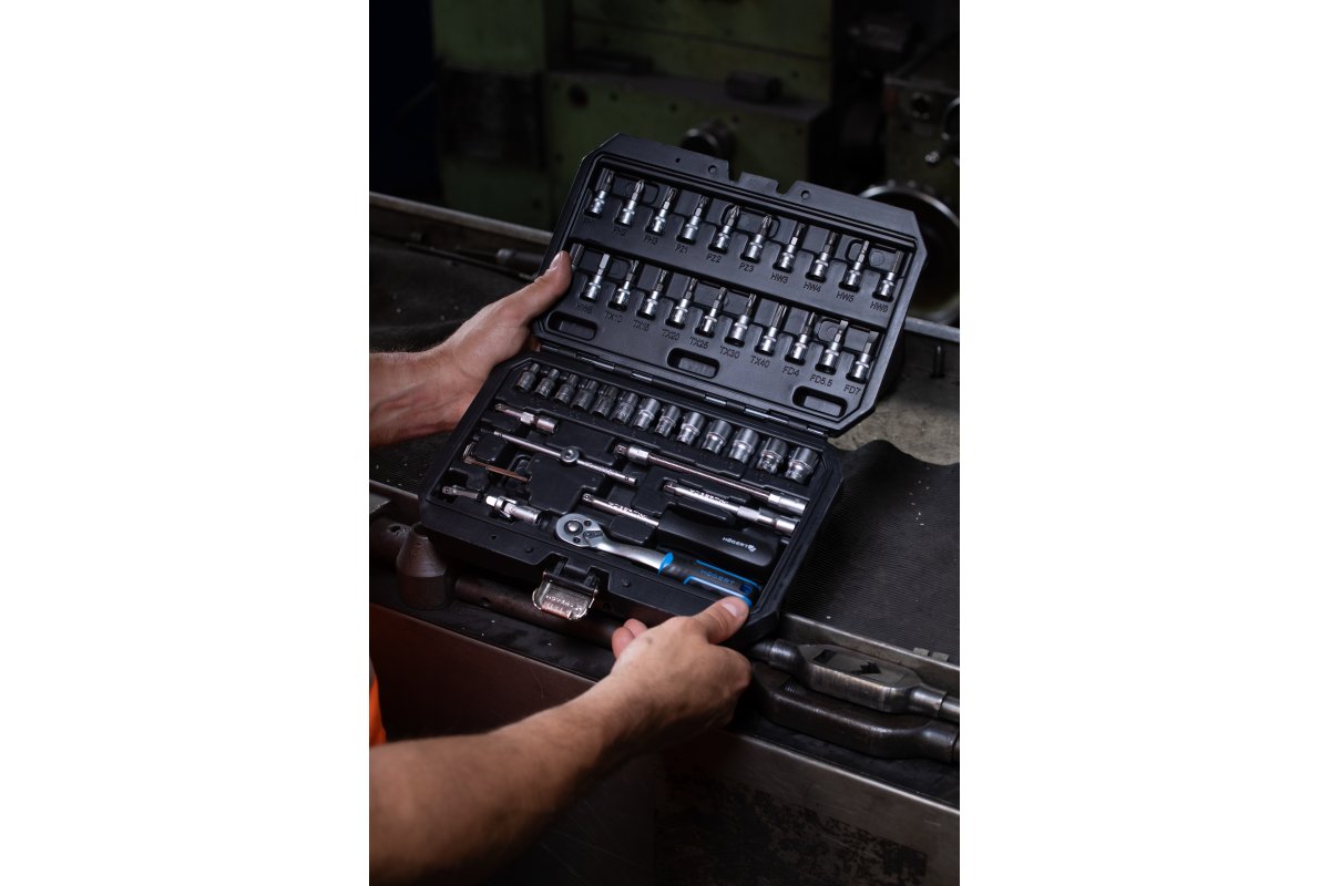 Instrumentu komplekts 1/4'' 46 gab, CrV tērauds, sprūdrata rokturis 72 T - Image 2