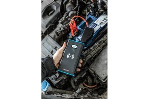 Auto palaidējs Powerbank, 400-800A, 10Ah, 10W bezvadu lādētājs