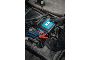 Automašīnas palaidējs ar kompresoru, 400-800A, 10Ah