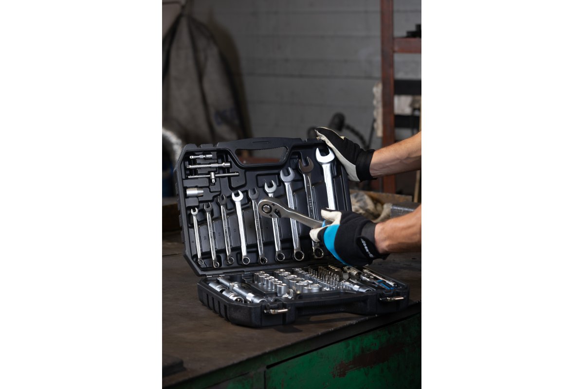 Instrumentu komplekts 85gab., CrV, HT1R225