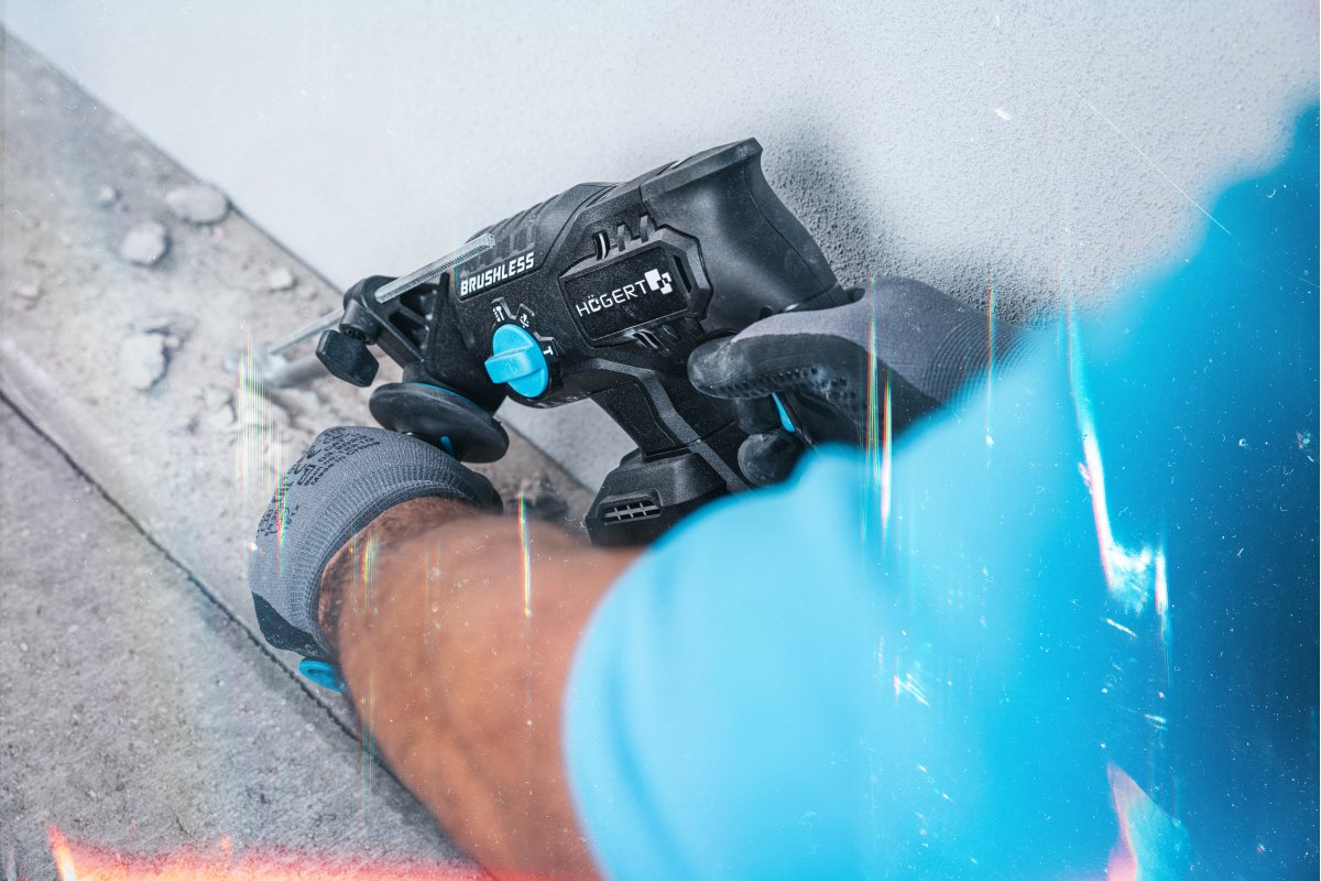 Akumulatoru perforators ar kalšanas funkciju, 18V, SDS+, HT2E228-0CH, HOGERT - Image 2