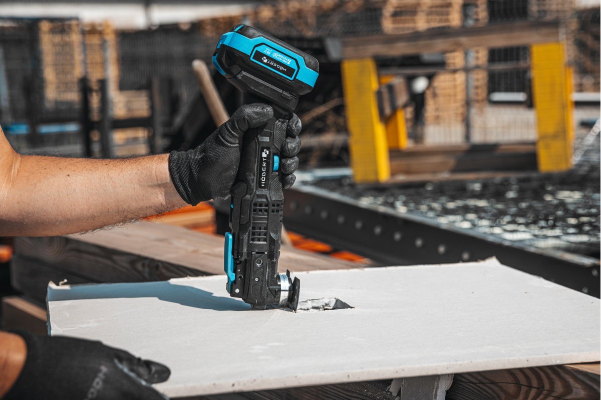 Bezvadu daudzfunkcionālais instruments 18V, metāla pārnesumkārba, LED apgaismojums, HT2E230-0MT, HOGERT - Image 2