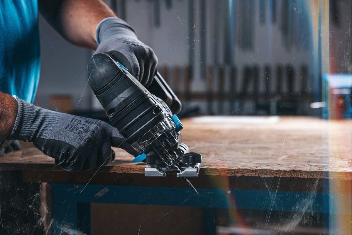 Bezvadu bezsuku figūrzāģis, 18V, 4-pakāpju asmens svārstības, HT2E233-0JS, HOGERT - Image 6